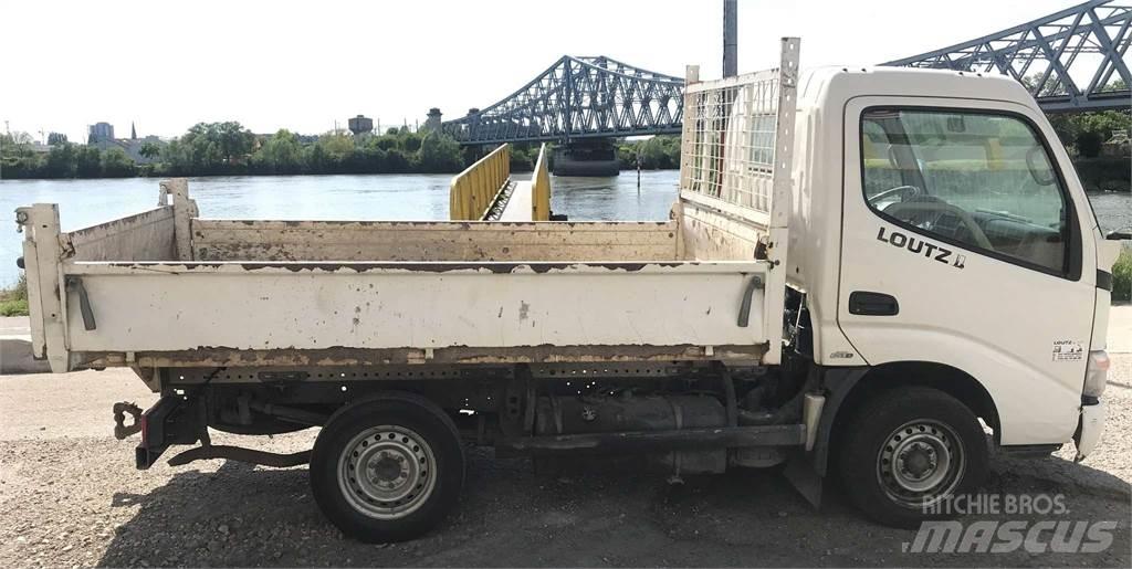 Toyota NT21Y Lastbiler med tip
