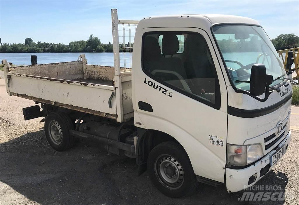 Toyota NT21Y Lastbiler med tip
