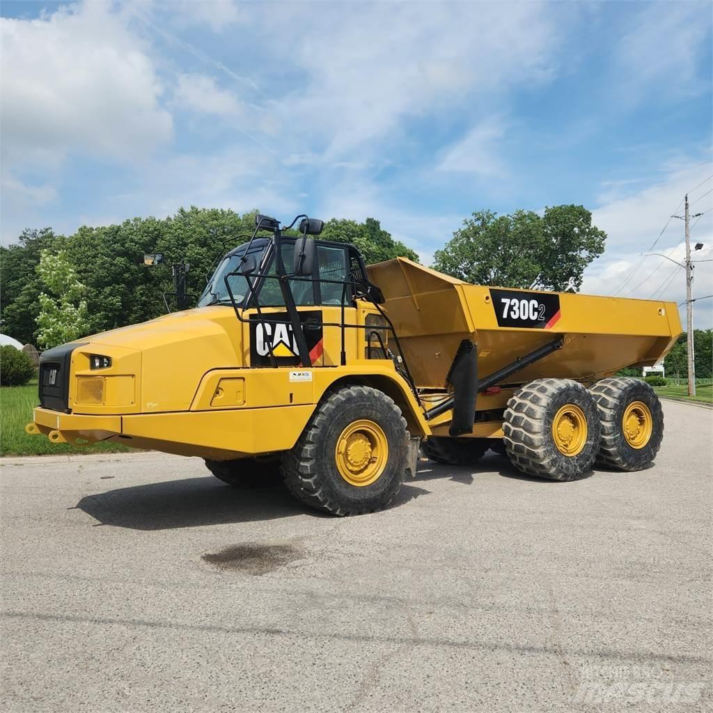 CAT 730C2 Terrængående lastbiler