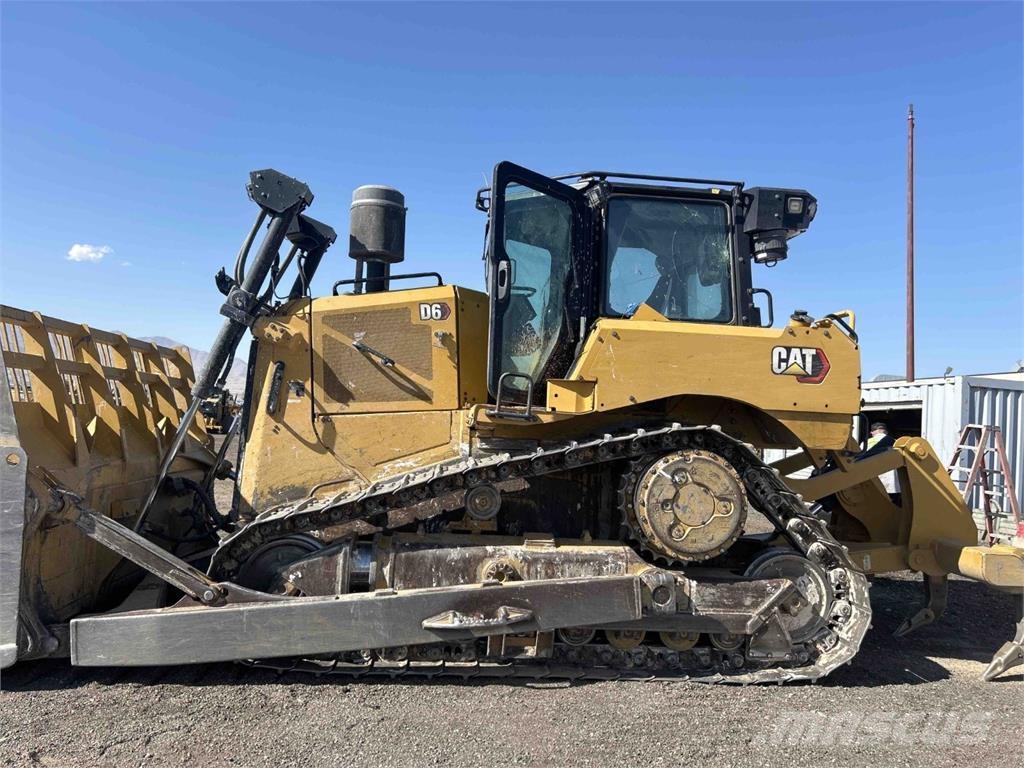 CAT D6 Bulldozer på larvebånd