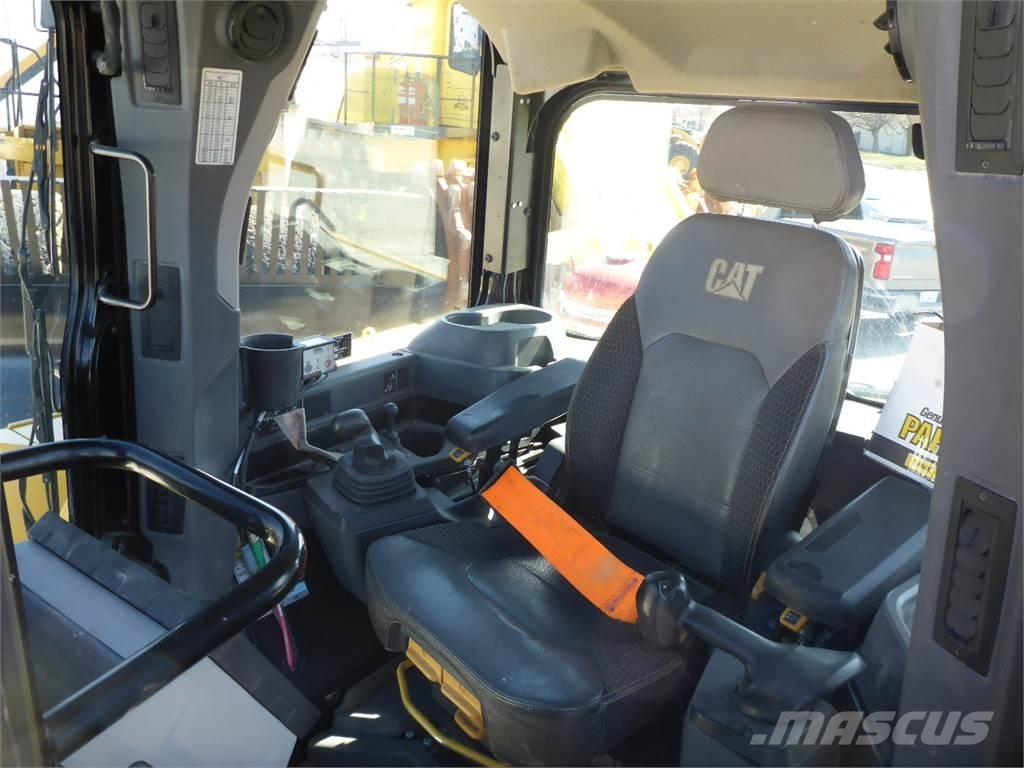 CAT D6 WH Bulldozer på larvebånd