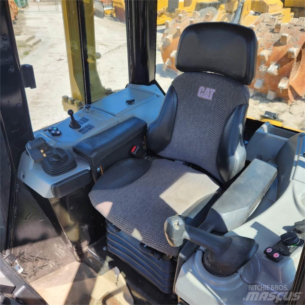 CAT D6N LGP Bulldozer på larvebånd