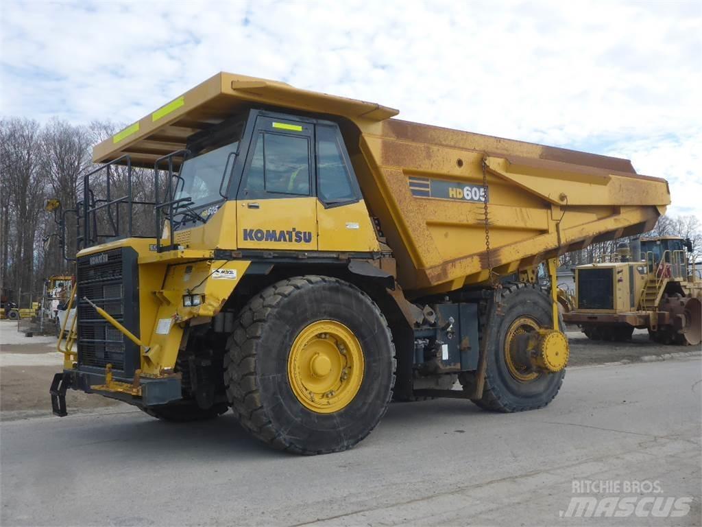 Komatsu HD605-7 Knækstyrede dumpere