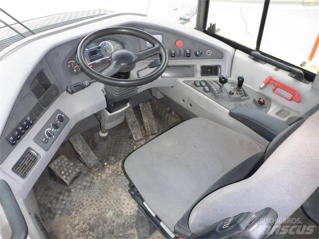 Volvo A25G Terrængående lastbiler