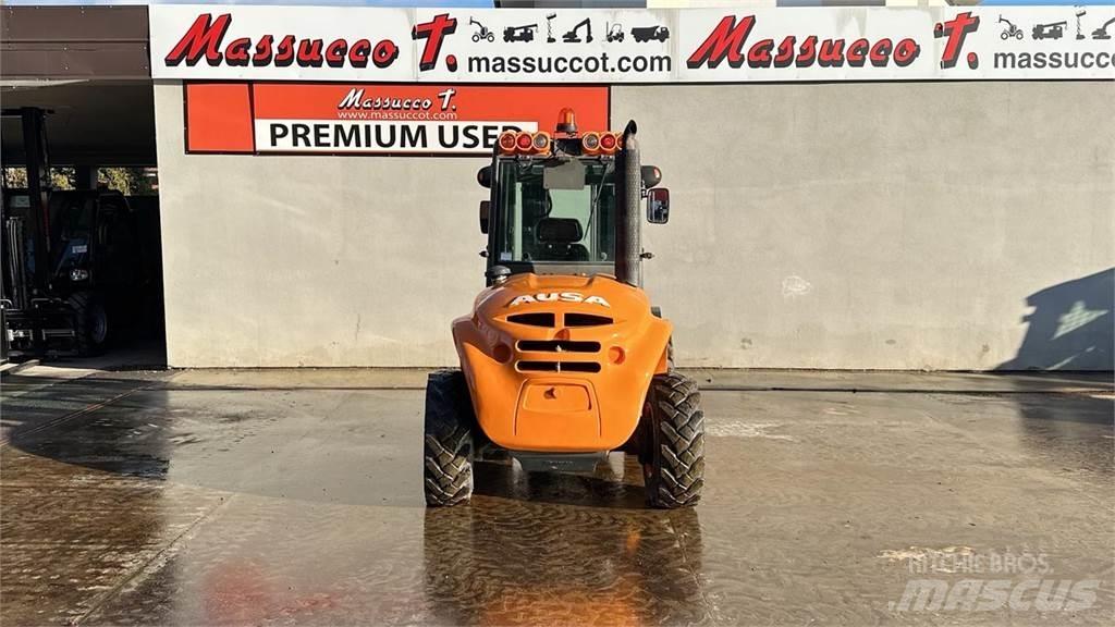 Ausa C250H 4X4 Terrængående gaffeltruck