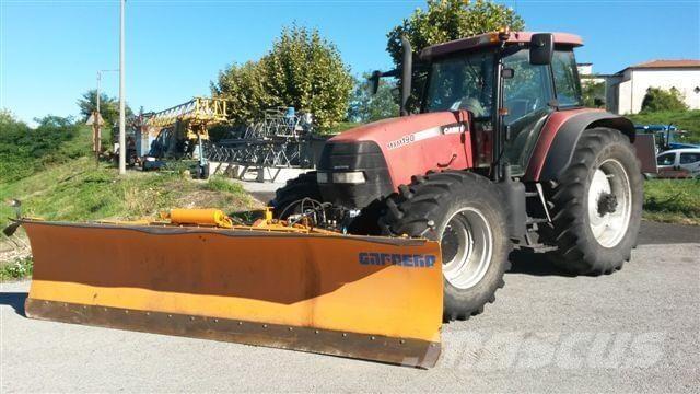 CASE MXM190 Sneskovle og -plove