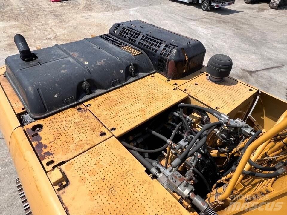 CAT 330D UHD Gravemaskiner på larvebånd