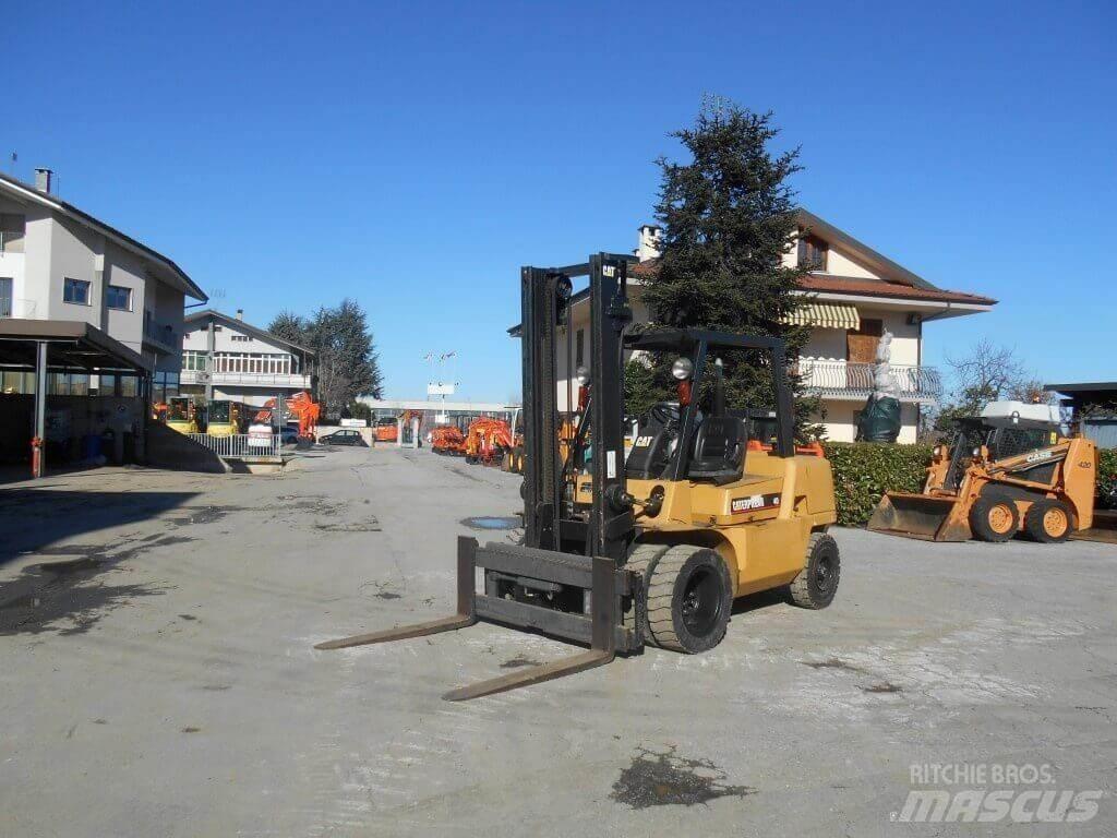 CAT DP40KL Diesel gaffeltrucks