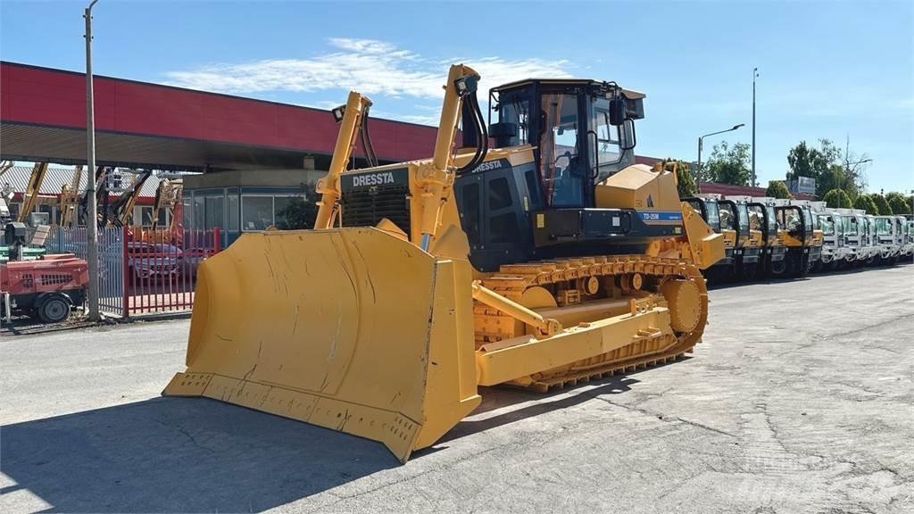 Dressta TD-25M Bulldozer på larvebånd