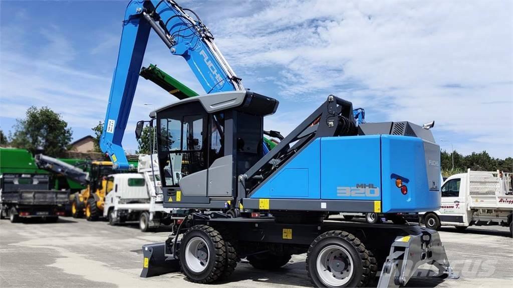 Fuchs MHL 320 Gravemaskiner på hjul