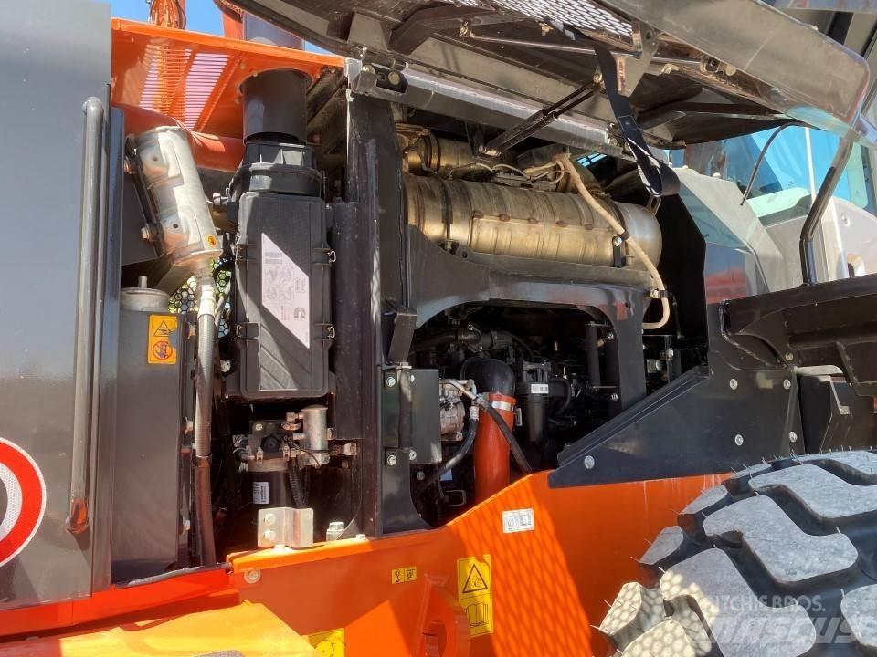 Hitachi ZW250-6 Læssemaskiner på hjul