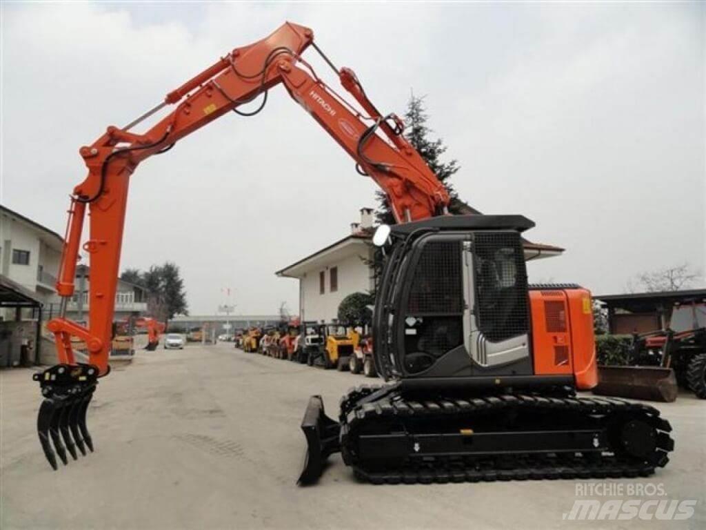 Hitachi ZX135 US-6 Gravemaskiner til skovbrug