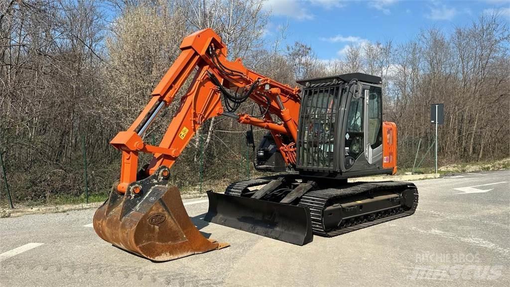 Hitachi ZX135US-3 Midi-gravemaskiner 7t - 12t