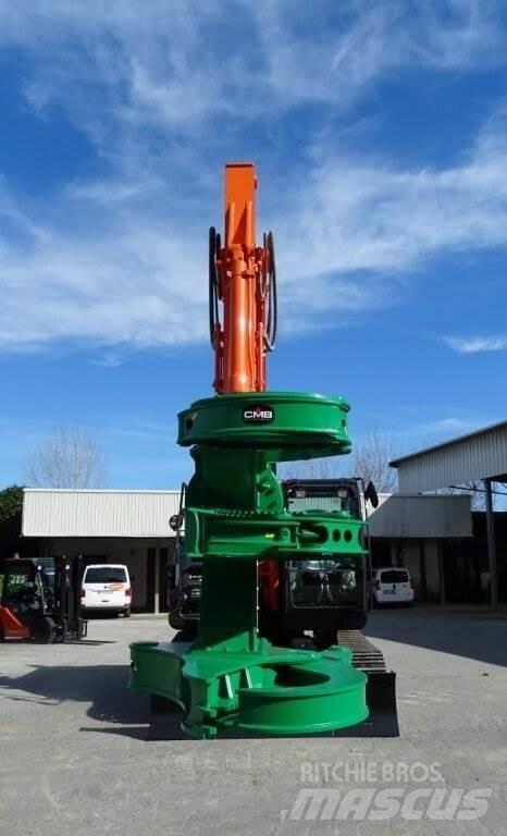 Hitachi ZX135US-6 Gravemaskiner til skovbrug