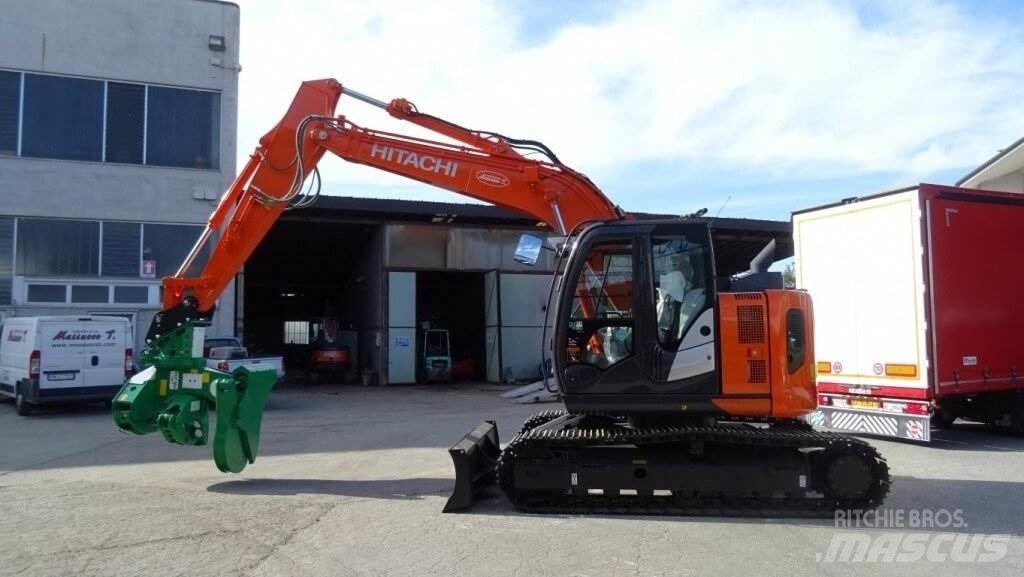 Hitachi ZX135US-6 Gravemaskiner til skovbrug