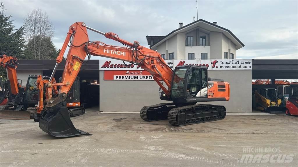 Hitachi ZX210LCN-5B Gravemaskiner på larvebånd
