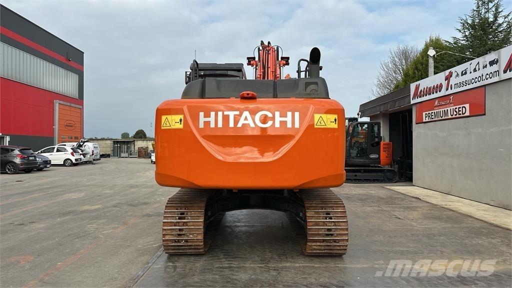 Hitachi ZX240N-6 Gravemaskiner på larvebånd
