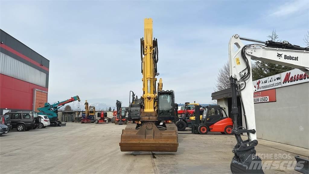 Hitachi ZX300LCN-6 2P Gravemaskiner på larvebånd