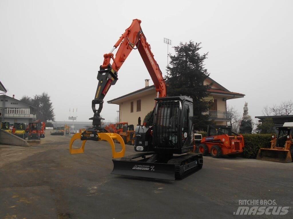 Hitachi ZX85US-5A Gravemaskiner til skovbrug