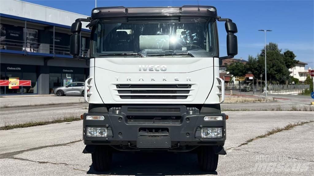Iveco Trakker 410 8X4 Betonbiler