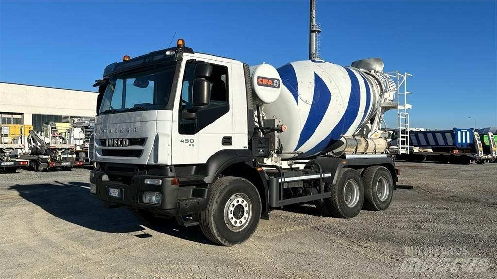 Iveco Trakker 450 6X4 Betonbiler