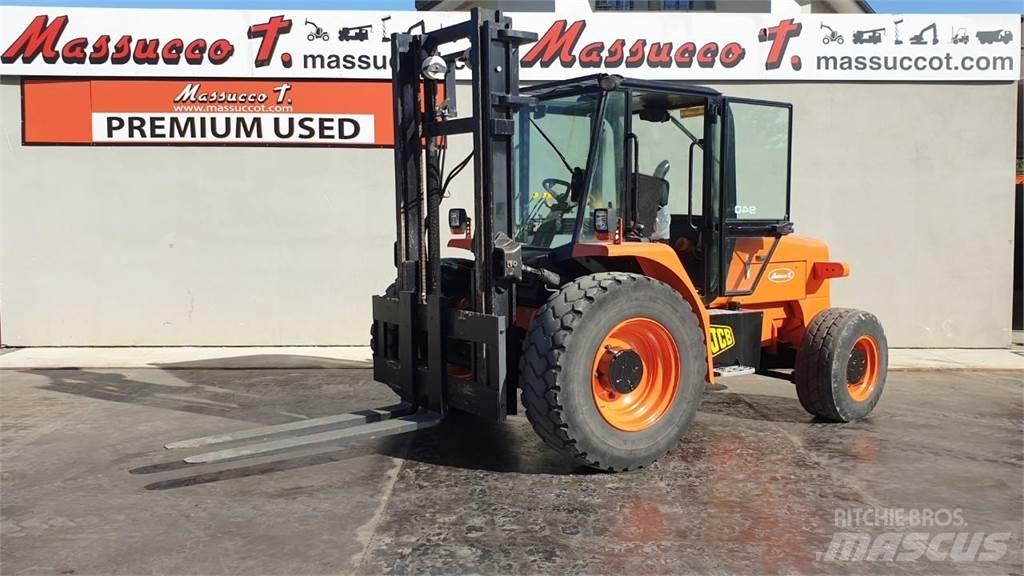 JCB 940 4x2 Terrængående gaffeltruck