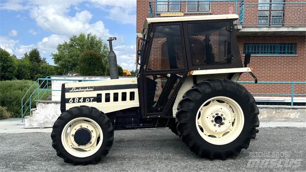 Lamborghini 684 DT Sneskovle og -plove