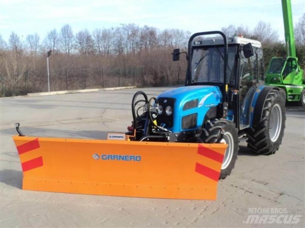 Landini Rex 85 Sneskovle og -plove