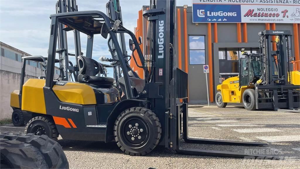 LiuGong CLG2035H Diesel gaffeltrucks