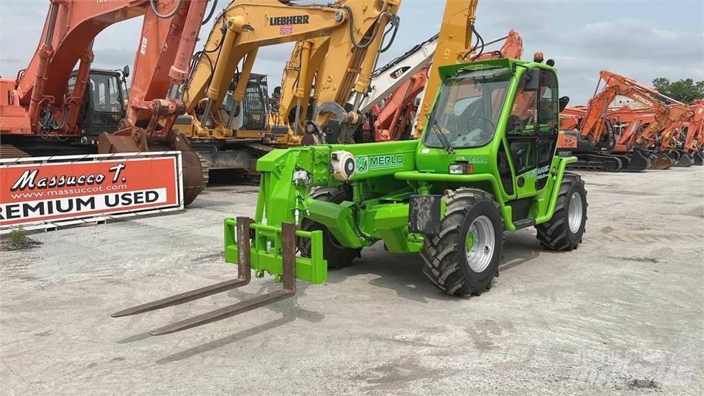 Merlo P38.13 PLUS Teleskoplæssere