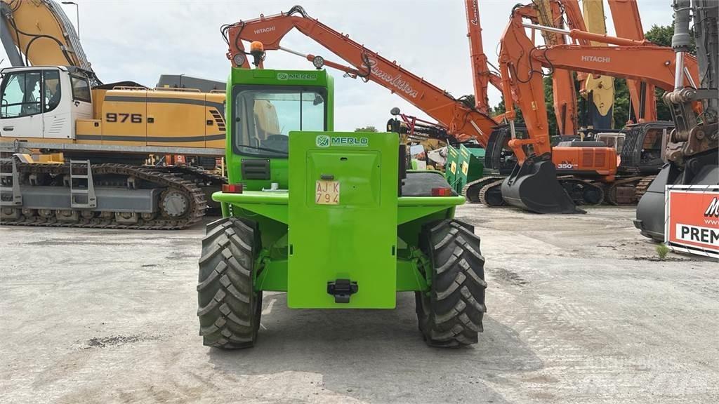 Merlo P38.13 PLUS Teleskoplæssere