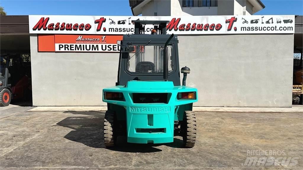 Mitsubishi FD70 Diesel gaffeltrucks