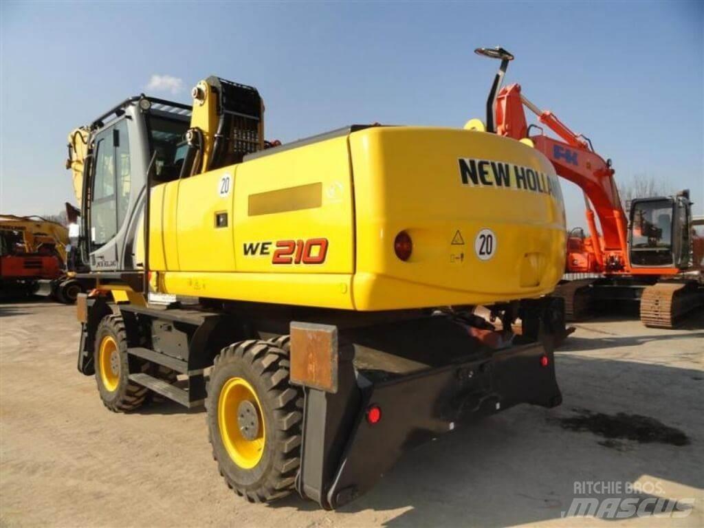 New Holland WE210 Gravemaskiner på hjul