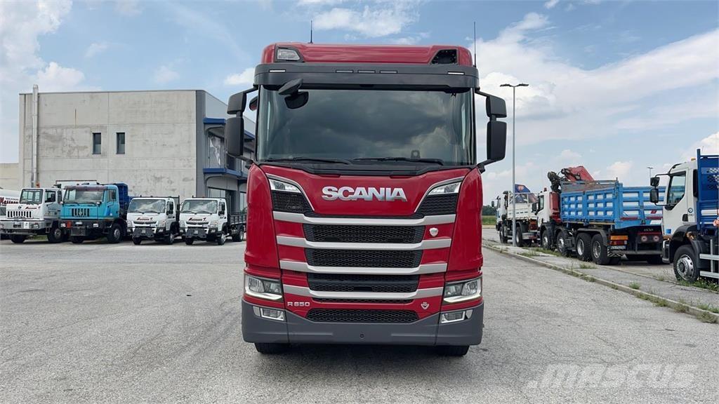 Scania R650 8x4 Andre lastbiler