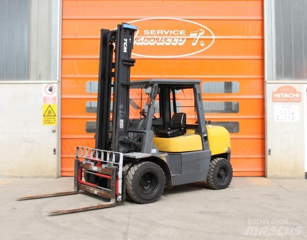 TCM FD40T2 Diesel gaffeltrucks