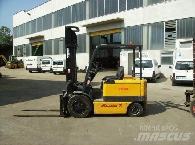 TCM VM400 FB30 El gaffeltrucks