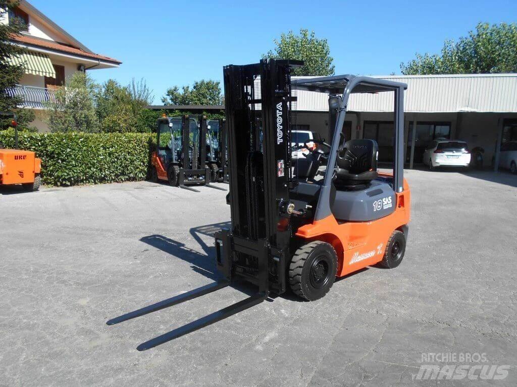 Toyota 02-7FDF18 Diesel gaffeltrucks