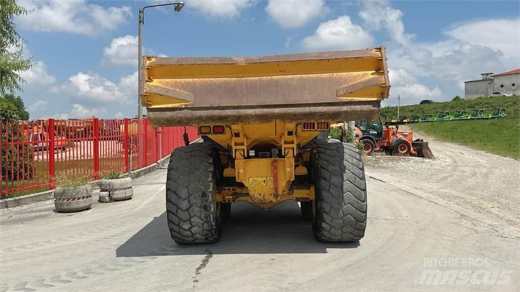 Volvo A30G 6x6 Dumpere