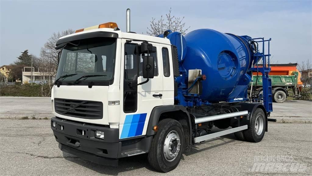 Volvo FL6 4X2 Betonbiler