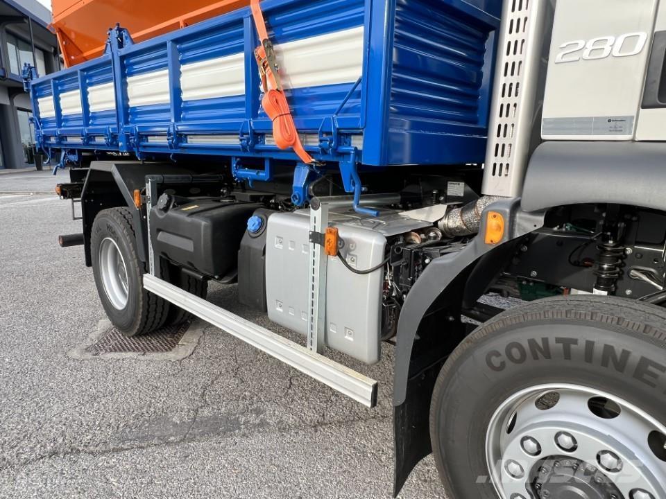 Volvo FL816-280 4X4 Sneskovle og -plove