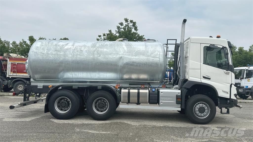 Volvo FMX 460 6x6 Tankbiler