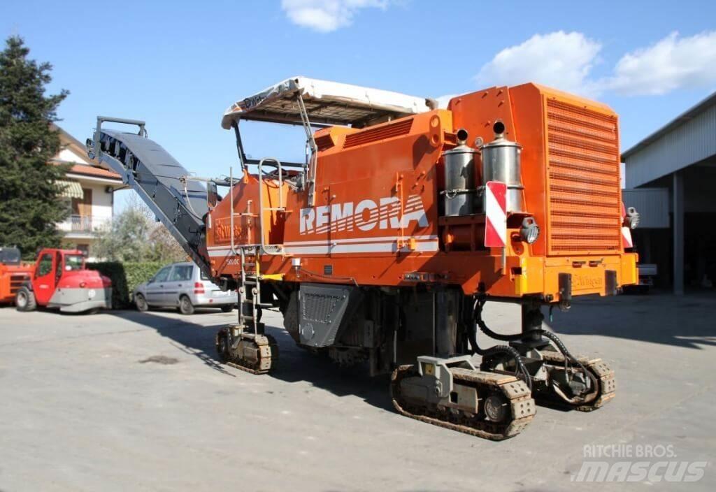 Wirtgen 1500 DC Asfalt-koldfræsere