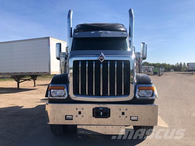 International HX Trækkere