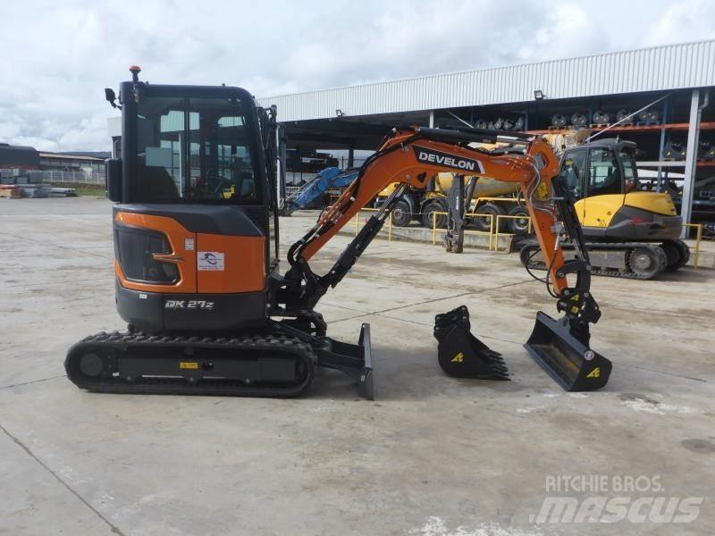 Develon DX27Z-7 Minigravemaskiner