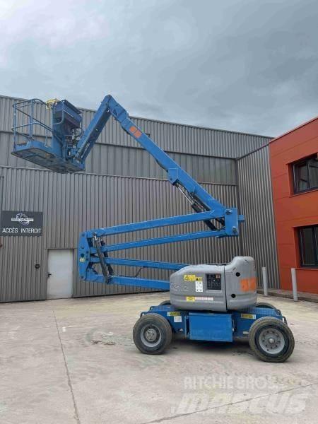 Genie Z45/25 Bomlifte med knækarm