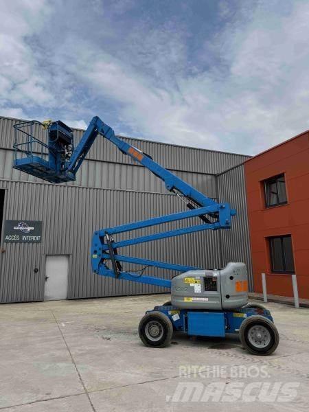 Genie Z45/25 Bomlifte med knækarm