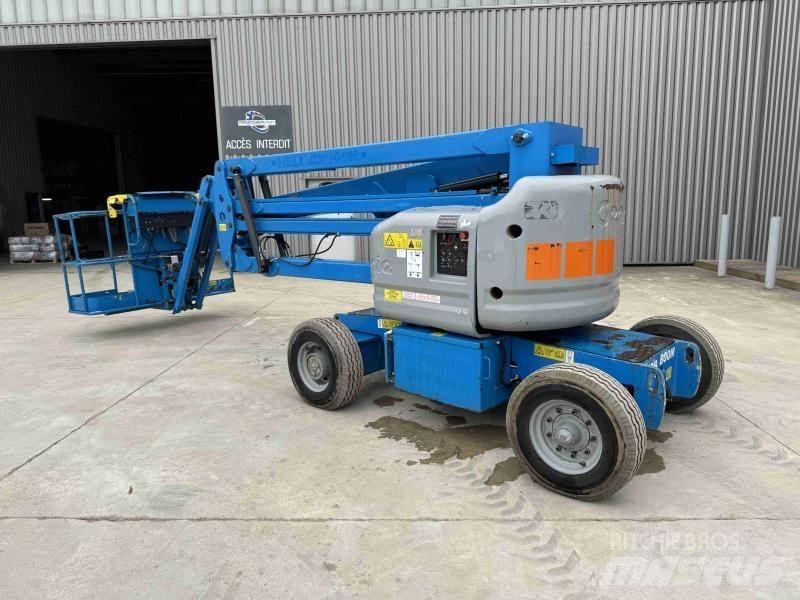 Genie Z45/25 Bomlifte med knækarm