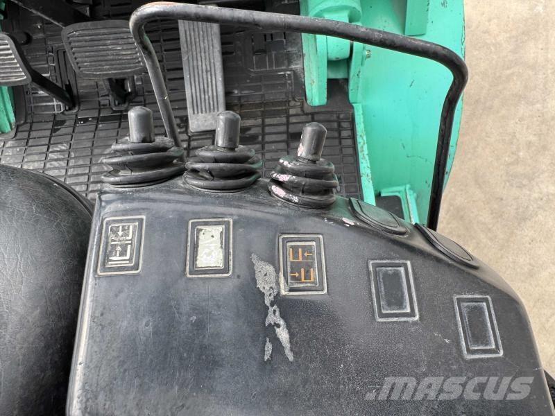 Mitsubishi FG30 Gaffeltrucks - andre