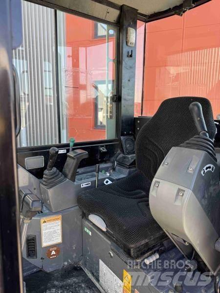 Takeuchi TB 23 Minigravemaskiner