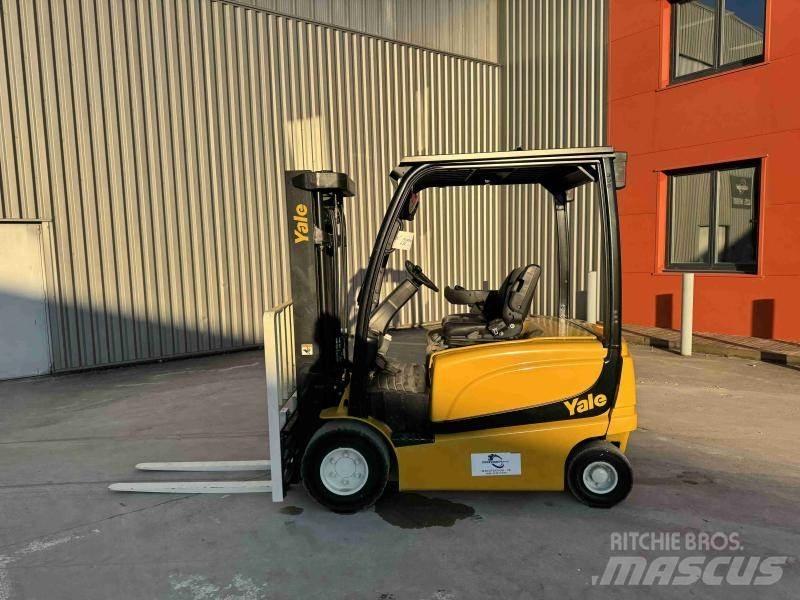 Yale ERP25VL Gaffeltrucks - andre